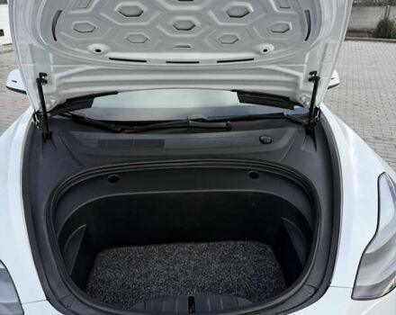 Білий Тесла Модель 3, об'ємом двигуна 0 л та пробігом 79 тис. км за 19200 $, фото 10 на Automoto.ua