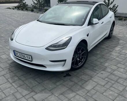 Білий Тесла Модель 3, об'ємом двигуна 0 л та пробігом 47 тис. км за 22100 $, фото 2 на Automoto.ua