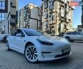 Белый Тесла Модель 3, объемом двигателя 0 л и пробегом 117 тыс. км за 18888 $, фото 4 на Automoto.ua