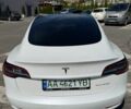 Білий Тесла Модель 3, об'ємом двигуна 0 л та пробігом 82 тис. км за 20900 $, фото 8 на Automoto.ua