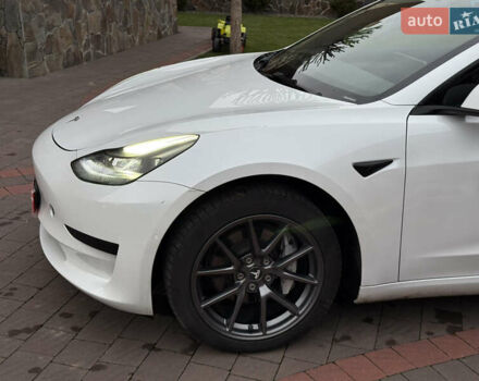 Білий Тесла Модель 3, об'ємом двигуна 0 л та пробігом 166 тис. км за 14900 $, фото 15 на Automoto.ua