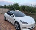 Білий Тесла Модель 3, об'ємом двигуна 0 л та пробігом 147 тис. км за 17000 $, фото 1 на Automoto.ua