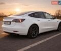 Білий Тесла Модель 3, об'ємом двигуна 0 л та пробігом 91 тис. км за 17700 $, фото 3 на Automoto.ua