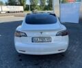 Білий Тесла Модель 3, об'ємом двигуна 0 л та пробігом 139 тис. км за 17900 $, фото 2 на Automoto.ua