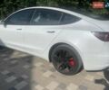 Белый Тесла Модель 3, объемом двигателя 0 л и пробегом 211 тыс. км за 17800 $, фото 4 на Automoto.ua