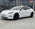 Білий Тесла Модель 3, об'ємом двигуна 0 л та пробігом 91 тис. км за 18500 $, фото 13 на Automoto.ua