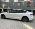 Белый Тесла Модель 3, объемом двигателя 0 л и пробегом 65 тыс. км за 14800 $, фото 2 на Automoto.ua