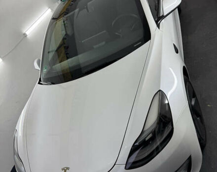Белый Тесла Модель 3, объемом двигателя 0 л и пробегом 45 тыс. км за 29000 $, фото 25 на Automoto.ua