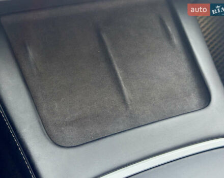 Білий Тесла Модель 3, об'ємом двигуна 0 л та пробігом 84 тис. км за 18300 $, фото 20 на Automoto.ua