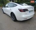Белый Тесла Модель 3, объемом двигателя 0 л и пробегом 43 тыс. км за 20000 $, фото 1 на Automoto.ua