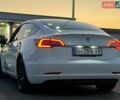 Белый Тесла Модель 3, объемом двигателя 0 л и пробегом 68 тыс. км за 16999 $, фото 9 на Automoto.ua