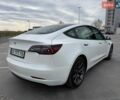 Білий Тесла Модель 3, об'ємом двигуна 0 л та пробігом 81 тис. км за 17500 $, фото 21 на Automoto.ua