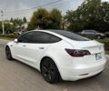 Белый Тесла Модель 3, объемом двигателя 0 л и пробегом 103 тыс. км за 19900 $, фото 5 на Automoto.ua
