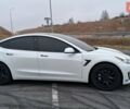 Белый Тесла Модель 3, объемом двигателя 0 л и пробегом 26 тыс. км за 27000 $, фото 17 на Automoto.ua