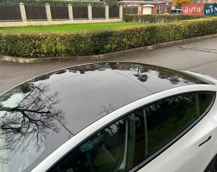 Білий Тесла Модель 3, об'ємом двигуна 0 л та пробігом 154 тис. км за 13999 $, фото 24 на Automoto.ua