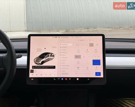 Белый Тесла Модель 3, объемом двигателя 0 л и пробегом 92 тыс. км за 21900 $, фото 24 на Automoto.ua