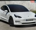Белый Тесла Модель 3, объемом двигателя 0 л и пробегом 102 тыс. км за 14500 $, фото 2 на Automoto.ua