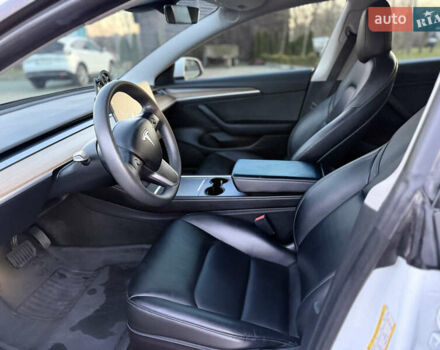 Білий Тесла Модель 3, об'ємом двигуна 0 л та пробігом 76 тис. км за 21500 $, фото 12 на Automoto.ua