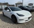 Білий Тесла Модель 3, об'ємом двигуна 0 л та пробігом 108 тис. км за 21999 $, фото 1 на Automoto.ua