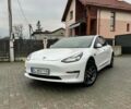 Білий Тесла Модель 3, об'ємом двигуна 0 л та пробігом 72 тис. км за 16000 $, фото 1 на Automoto.ua