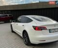 Белый Тесла Модель 3, объемом двигателя 0 л и пробегом 264 тыс. км за 14800 $, фото 9 на Automoto.ua