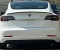 Белый Тесла Модель 3, объемом двигателя 0 л и пробегом 13 тыс. км за 13600 $, фото 4 на Automoto.ua