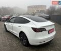Белый Тесла Модель 3, объемом двигателя 0 л и пробегом 100 тыс. км за 12900 $, фото 3 на Automoto.ua