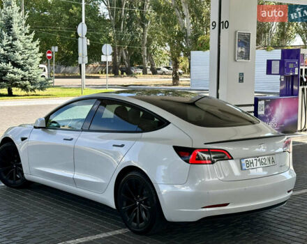 Тесла Модель 3 2021 у Одесі на Automoto.ua Білий Тесла Модель 3, об'ємом двигуна 0 л та пробігом 98 тис. км за 17800 $, фото 27 на Automoto.ua