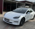 Білий Тесла Модель 3, об'ємом двигуна 0 л та пробігом 35 тис. км за 17600 $, фото 1 на Automoto.ua