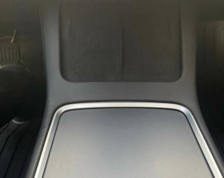 Тесла Модель 3 2021 в Днепре (Днепропетровске) на Automoto.ua Белый Тесла Модель 3, объемом двигателя 0 л и пробегом 131 тыс. км за 21500 $, фото 21 на Automoto.ua