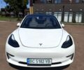 Білий Тесла Модель 3, об'ємом двигуна 0.32 л та пробігом 99 тис. км за 21500 $, фото 1 на Automoto.ua