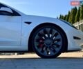 Білий Тесла Модель 3, об'ємом двигуна 0 л та пробігом 82 тис. км за 20500 $, фото 27 на Automoto.ua