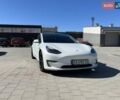 Білий Тесла Модель 3, об'ємом двигуна 0 л та пробігом 68 тис. км за 25500 $, фото 28 на Automoto.ua