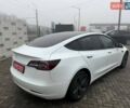 Белый Тесла Модель 3, объемом двигателя 0 л и пробегом 100 тыс. км за 12900 $, фото 7 на Automoto.ua