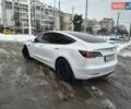 Белый Тесла Модель 3, объемом двигателя 0 л и пробегом 87 тыс. км за 15500 $, фото 2 на Automoto.ua