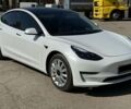Белый Тесла Модель 3, объемом двигателя 0 л и пробегом 64 тыс. км за 16000 $, фото 1 на Automoto.ua