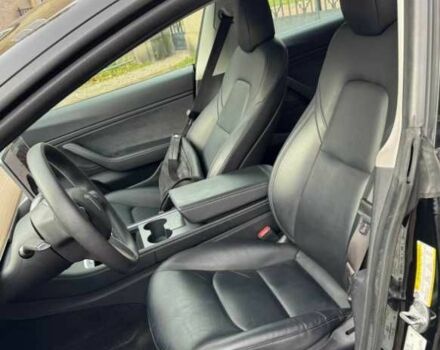 Белый Тесла Модель 3, объемом двигателя 0 л и пробегом 77 тыс. км за 11500 $, фото 7 на Automoto.ua