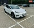 Білий Тесла Модель 3, об'ємом двигуна 0 л та пробігом 144 тис. км за 16200 $, фото 1 на Automoto.ua