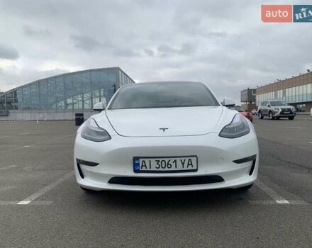 Білий Тесла Модель 3, об'ємом двигуна 0 л та пробігом 60 тис. км за 20490 $, фото 7 на Automoto.ua