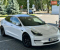 Тесла Модель 3 2021 у Одесі на Automoto.ua Білий Тесла Модель 3, об'ємом двигуна 0 л та пробігом 98 тис. км за 17800 $, фото 10 на Automoto.ua