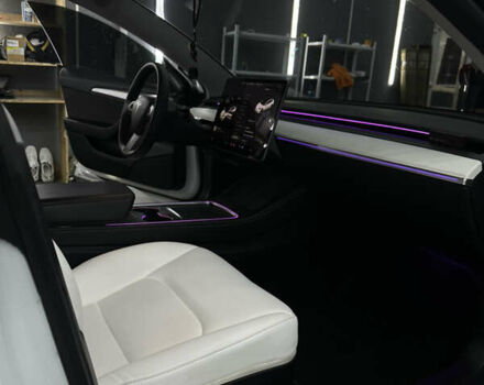 Тесла Модель 3 2021 у Львові на Automoto.ua Білий Тесла Модель 3, об'ємом двигуна 0 л та пробігом 109 тис. км за 25000 $, фото 9 на Automoto.ua