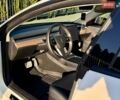 Білий Тесла Модель 3, об'ємом двигуна 0 л та пробігом 82 тис. км за 20500 $, фото 30 на Automoto.ua