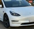 Білий Тесла Модель 3, об'ємом двигуна 0 л та пробігом 88 тис. км за 20950 $, фото 2 на Automoto.ua