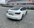 Білий Тесла Модель 3, об'ємом двигуна 0 л та пробігом 47 тис. км за 22100 $, фото 6 на Automoto.ua
