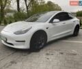 Білий Тесла Модель 3, об'ємом двигуна 0 л та пробігом 53 тис. км за 13800 $, фото 4 на Automoto.ua