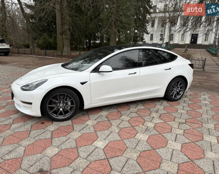 Белый Тесла Модель 3, объемом двигателя 0 л и пробегом 50 тыс. км за 20000 $, фото 11 на Automoto.ua