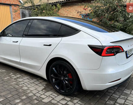 Белый Тесла Модель 3, объемом двигателя 0 л и пробегом 90 тыс. км за 23000 $, фото 23 на Automoto.ua