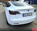 Белый Тесла Модель 3, объемом двигателя 0.21 л и пробегом 90 тыс. км за 20500 $, фото 3 на Automoto.ua