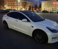 Белый Тесла Модель 3, объемом двигателя 0 л и пробегом 95 тыс. км за 18500 $, фото 3 на Automoto.ua
