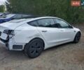 Білий Тесла Модель 3, об'ємом двигуна 0 л та пробігом 80 тис. км за 5500 $, фото 2 на Automoto.ua